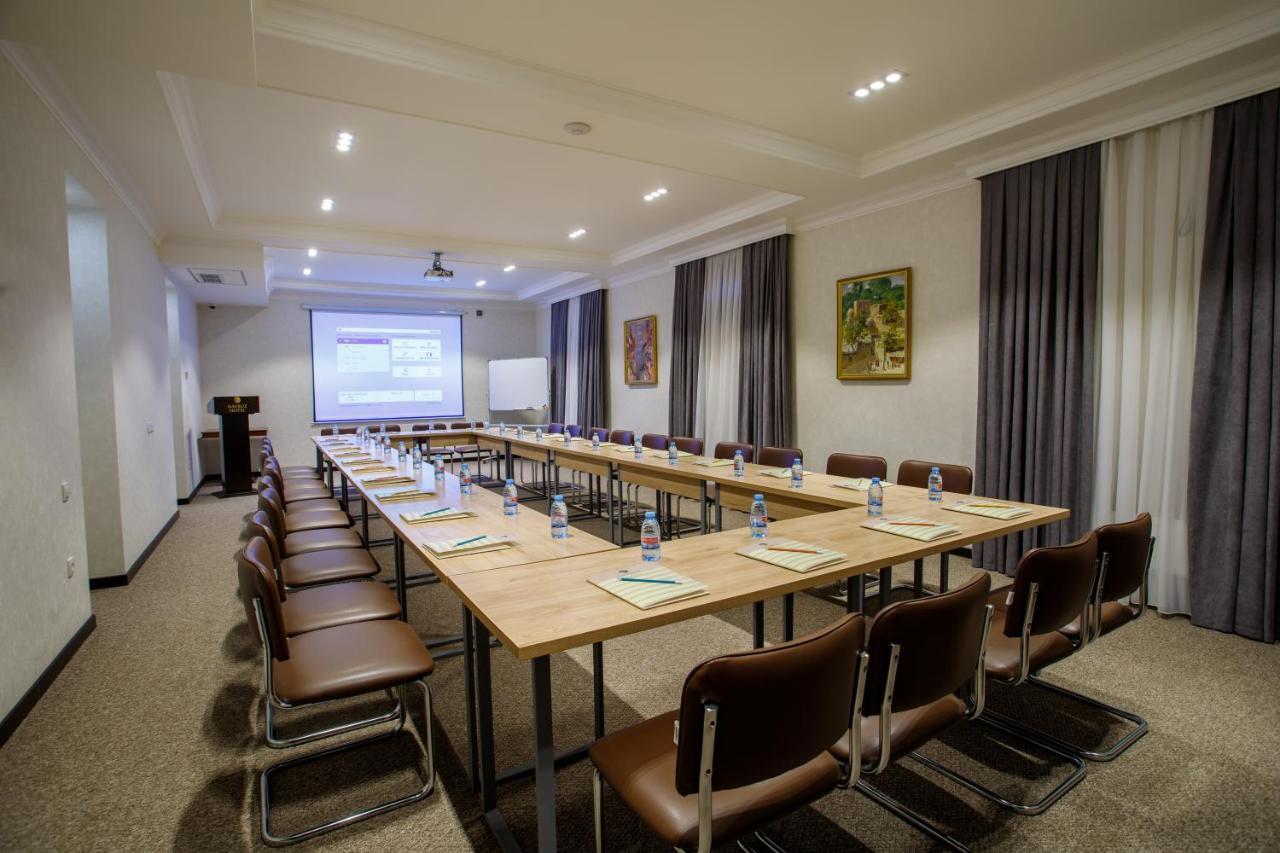 Navruz Hotel Τασκένδη Εξωτερικό φωτογραφία